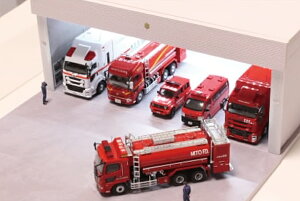 ASPEDA 1/64 �t�@�X�g�W�I���} ���h��ASPEDA 1:64 Fast Diorama Fire Station