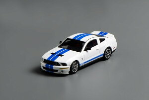 ���[�^�[�w���b�N�X 1/64 �t�H�[�h �}�X�^���O �V�F���r�[ GT500 2007 �z���C�g �u���[ �X�g���C�vMotorhelix 1:64 Ford Mustang Shelby GT500 2007 White Blue Stripes