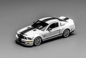 ���[�^�[�w���b�N�X 1/64 �t�H�[�h �}�X�^���O �V�F���r�[ GT500 Super Snake 2007 �z���C�gMotorhelix 1:64 Ford Mustang Shelby GT500 Super Snake 2007