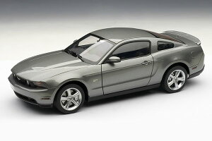 I[gA[g 1/18 tH[h }X^O GT X^[OO[^bN _CLXgfJ[AUTOart 1:18 Ford Mustang GT sterling gray metallic Diecast Model Car