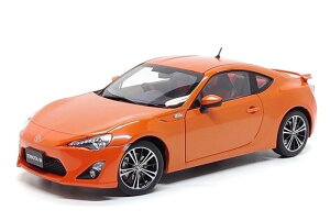 �I�[�g�A�[�g 1/18 �g���^ 86 GT ���~�e�b�h �I�����W���^���b�N �J��AUTOart 1:18 Toyota 86 GT Orange Metallic