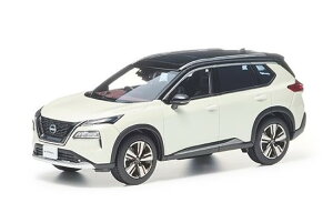 Y 1/43 Y GNXgC 2023 zCg Nissan X-TRAIL Brilliant White Pearl /Super Black