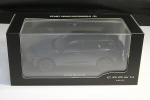 g^ 1/30 V^ NE GXe[g HEV J[Tv ubN }bVuO[ ~jJ[ TOYOTA 1/18 1/43