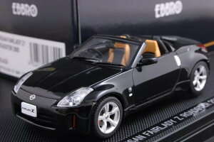 Gu 1/43 Y tFAfB 350Z [hX^[ Z33 2005 ubNEbbro 1:43 Nissan FAIRLADY 350Z ROADSTER Z33 2005 Black