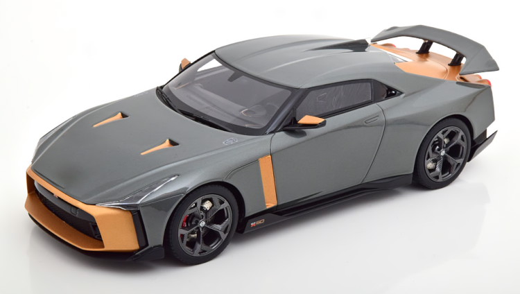 GTスピリット 1/18 日産 GT-R 50 R35 イタルデザイン メタリックグレー 1400台限定 GT Spirit 1:18 Nissan  GT-R 50 R35 Italdesign greymetallic Limited Edition 1400 pcs | Reowide 