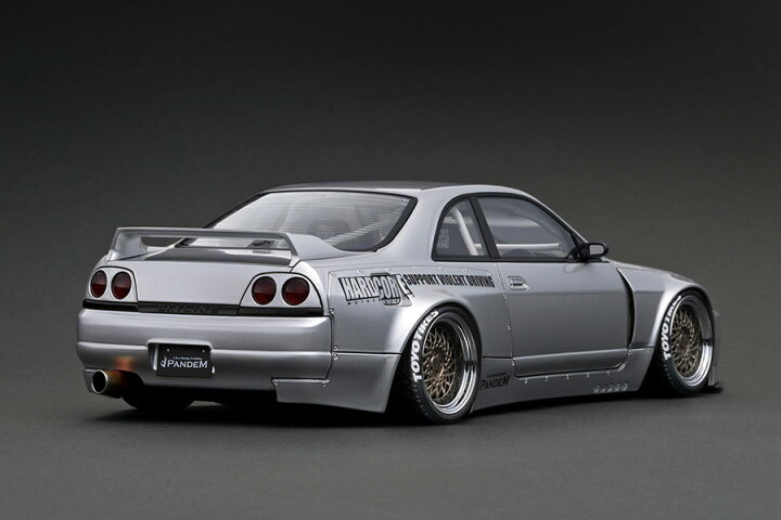 楽天市場】イグニッションモデル 1/18 パンデム GT-R(BCNR33) シルバー 