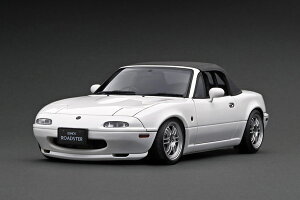 COjbV 1/18 [mX [hX^[ (NA) zCgignition model 1/18 Eunos Roadster (NA) White