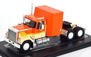 CN\ 1/43 GMC  1980 IW/N[Ixo 1:43 GMC General towing vehicle 1980 orange creme
