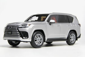 NTX LCDf 1/18 g^ NTX LX600 Vo[ JLCD MODELS 1:18 TOYOTA LEXUS LX600 silver