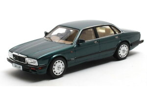�}�g���b�N�X 1/43 �W���K�[ XJR J40 1991�`1995�N�� �u���[���^���b�N 100�����Matrix 1:43 Jaguar XJR J40 of construction 1991-1995 blue metallic Limitation 100 pcs