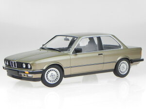 �~�j�`�����v�X 1/18 BMW e30 323i 1982 �u���E�� ���^���b�N �_�C�L���X�g ���f���J�[ Minichamps 1:18 BMW e30 323i 1982 browne metallic diecast modelcar