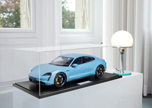 �~�j�`�����v�X 1/8 �|���V�F �^�C�J�� �^�[�{ S 2020 �t���[�Y�� �u���[ ���^���b�N 99�����Minichamps 1/8 Porsche TAYCAN TURBO S 2020 FROZENBLAUMETALLIC limited: Only 99 copies