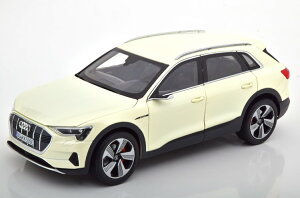 mu 1/18 AEfB e-tron 2019 zCg^bN Audi white metallic