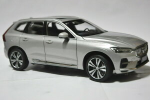 I[gt@Ng[ 1/18 {{  XC60 `[W 2022 Vo[ JAuto Factory 1:18 Volvo XC60 Recharge 2022 Silver