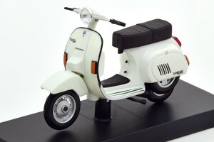 Altaya 1/18 sAWI xXp PK 125 I[g}eBJ 1984 zCg uX^[Altaya 1:18 Piaggio Vespa PK 125 Automatica 1984 white in blister