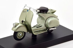 Altaya 1/18 sAWI xXp 125 1948 Vo[O[ uX^[Altaya 1:18 Piaggio Vespa 125 1948 silvergrey in blister