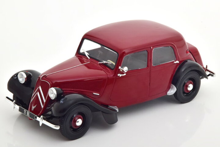 楽天市場】ホワイトボックス 1/24 シトロエン トラクション アバント 
