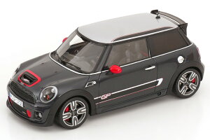 �I�b�g�[���r�� 1/18 �~�j �W���� �N�[�p�[ ���[�N�X GP2 R56 2012 �O���[ ���^���b�N �V���o�[ 2000�����Otto Mobile 1:18 Mini John Cooper Works GP2 R56 2012 greymetallic silver Limited Edition 2000 pcs