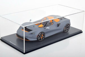 VR[ 1/18 }N[ Go [hX^[ 2020 }bgO[/IW V[P[XtSchuco 1:18 McLaren Elva Roadster 2020 matt-grey orange with ShowCase