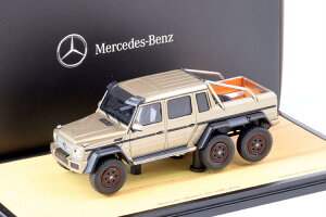 Xp[N 1/43 ZfX G63 AMG 6x6 TjfBx[W^bN fB[[o[W Spark 1:43 Mercedes G63 AMG 6x6 Sanidinbeige metallic DEALER VERSION