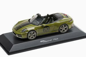 |VF Xp[N 1/43 |VF 911 992.2 Xsbg70 2025 I[ulISpark 1:43 Porsche 911 (992.2) Spirit 70 2025 olive neo