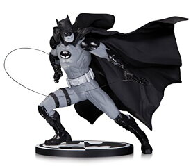 【中古】【未使用・未開封品】DC Collectibles Batman Black and White: Batman by Ivan Reis Statue [並行輸入品]