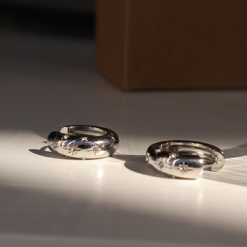 【10%OFFクーポン配布中】P249 ピアス キャッチレス 金属アレルギー対応 フープ フープピアス キラキラ 星 スター 八芒星 ぷっくり おしゃれ ギフト プレゼント シンプル カジュアル パーティー つけっぱなし - メイン画像 11