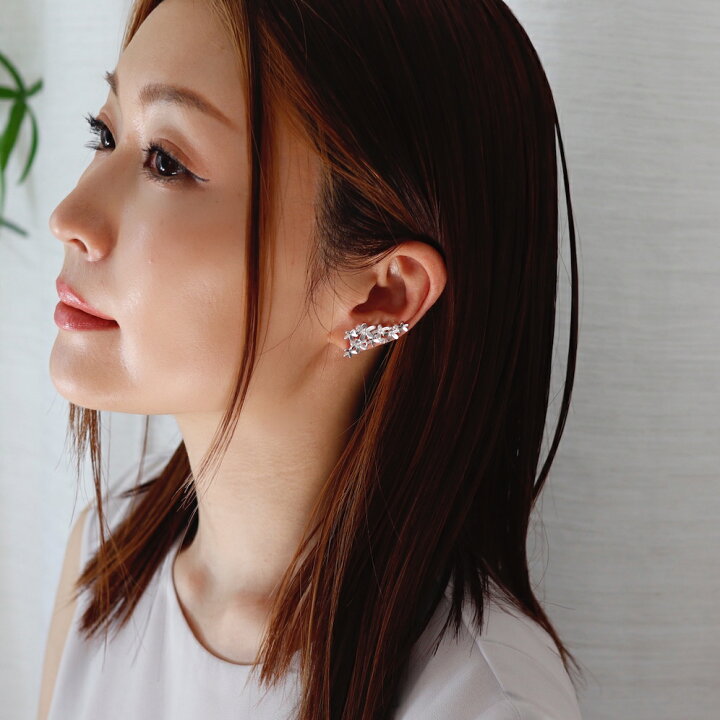 楽天市場 P037 ピアス Silver925 フラワー 花 片耳ピアス シルバー シンプル ギフト プレゼント おしゃれ オフィス シンプル 女性 レディース Ajiro Ajiro アクセサリー
