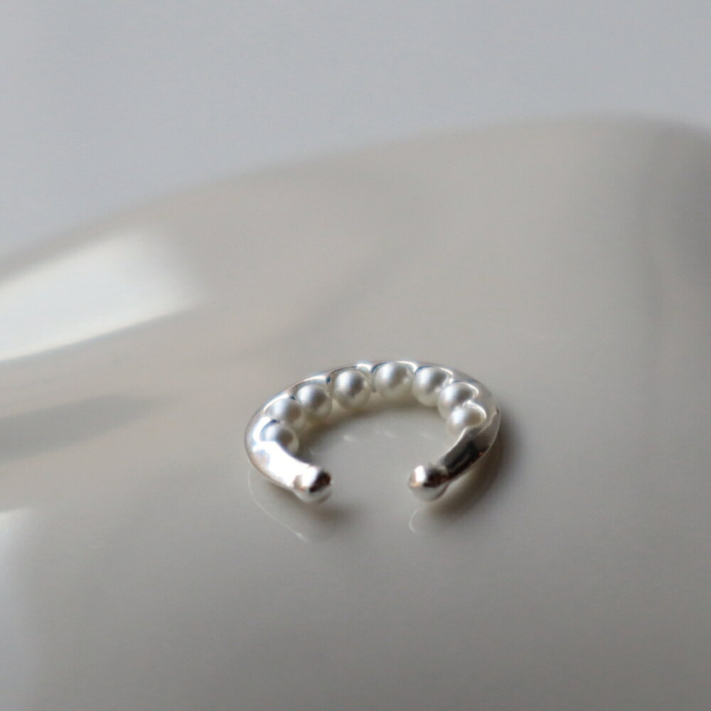 【最大35%OFFクーポン配布中】C034 パール イヤーカフ イヤカフ silver925 シンプル 片耳 スリム シルバー イヤリング ゴールド プレゼント フリーサイズ レディース Moon surface earcuff 6qz - メイン画像 9