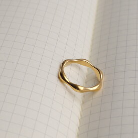 【35％OFFクーポン配布中】R047 指輪 リング サージカルステンレス 金属アレルギー対応 ゴールド シンプル ぷっくり おしゃれ Ring ギフト プレゼント 女性 レディース 付けっぱなし 錆びない ジュエリー