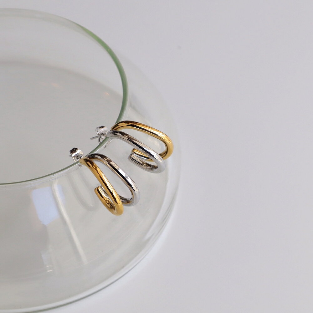 【最大35%OFFクーポン配布中】P406 ピアス サージカルステンレス バイカラー フープ ゴールド シルバー ステンレス おしゃれ アレルギー対応 ギフト プレゼント シンプル オフィス 個性 ジュエリー 6qf - メイン画像 8