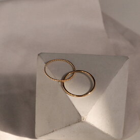 R076 指輪 リング サージカルステンレス 金属アレルギー対応 二重 ツイスト スリムリング ゴールド 華奢 スリム 上品 高級感 高見え おしゃれ シンプル 女性 レディース メンズ 男女兼用 ジュエリー 5uk 5az