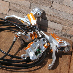 HOPE - Tech4 x E4 [�V���o�[]