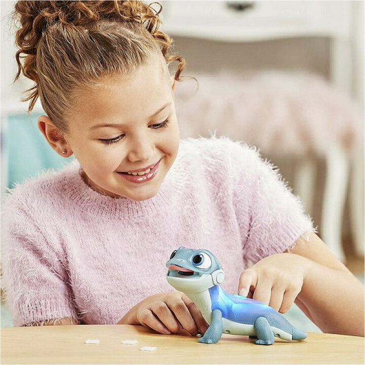 楽天市場 Disney ディズニー フローズン アナと雪の女王2 光る サラマンダー Salamander Toy With Lights フィギュア おもちゃ プレゼント 誕生日 クリスマス ａｊマート