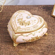 ジュエリーボックス 北欧 クラシック 高級感 ハート型 フタ付き 鏡付き ネックレス 指輪 アクセサリー 小…