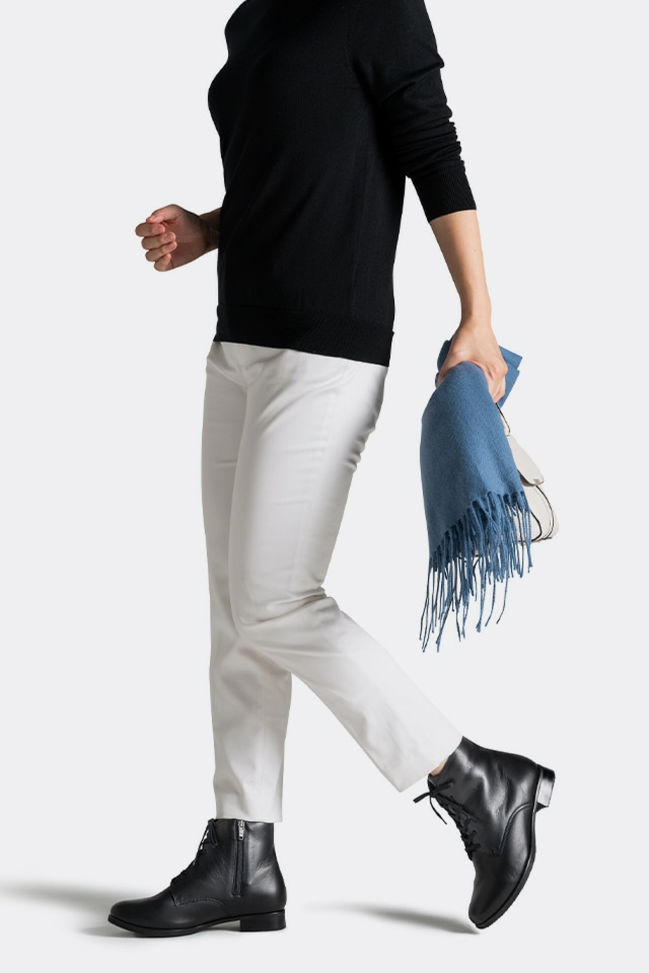 152レースアップブーツ／ブラック