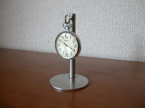楽天市場】誕生日に 懐中時計 収納 シンプル1本掛け懐中時計スタンド