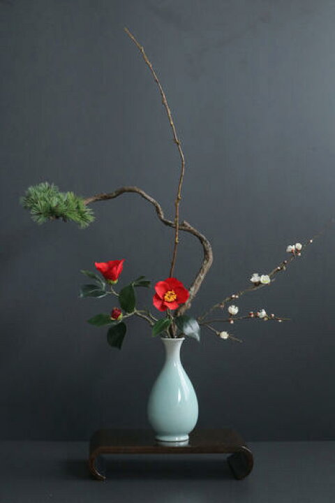 楽天市場】松・椿・梅 × 陶芸作家 樋口邦春作 青白磁花入（造花 
