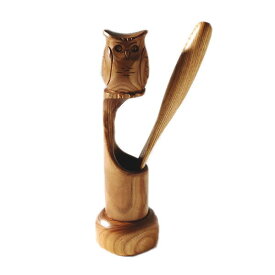 送料無料 木製　靴べら　ふくろうのくつべら　えんじゅの木バージョン　収納タイプ　小　　[フクロウ　梟　くつべら　靴箆　北海道　お土産　おみやげ　プレゼント　ギフト　民芸品　木製品　エンジュ　木　ウッド　クラフト]