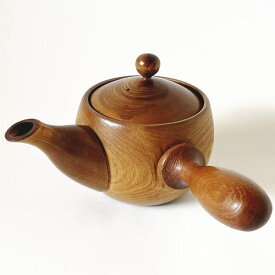 送料無料　木製　急須　えんじゅの木　　北海道産　茶器　きゅうす　エンジュ　槐　ウッド　木　クラフト　木製品　ギフト　プレゼント　贈り物　お土産　おみやげ　雑貨　小物