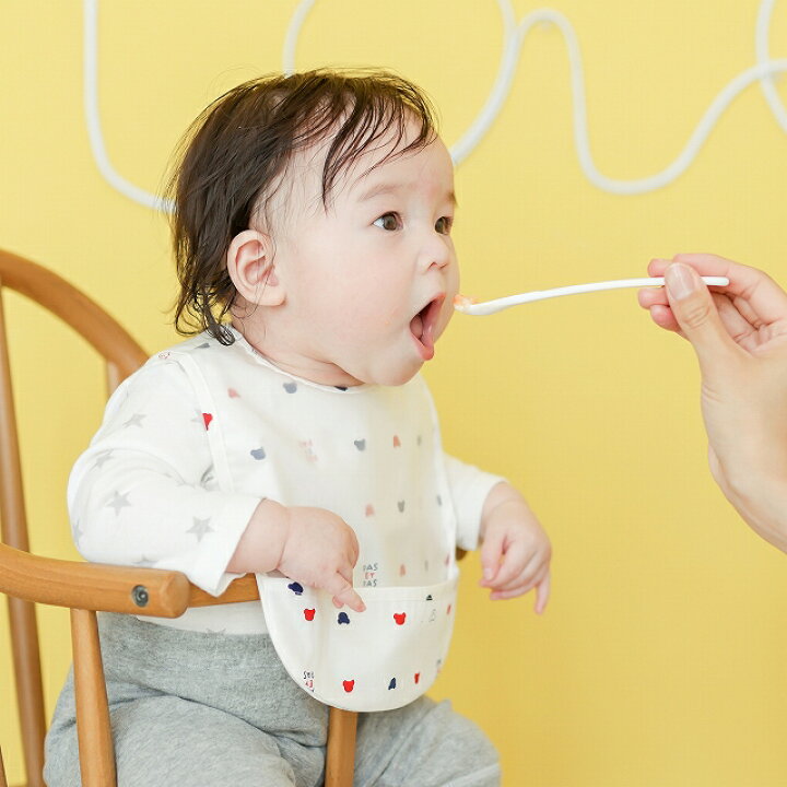 赤ちゃんの城　お食事エプロン　防水布