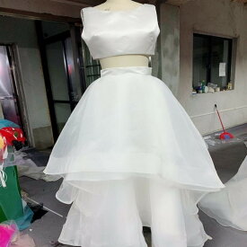 ウエディングドレス　スレンダータイプ　サテン　オーガンジー　セパレートドレス　サテントップス+ふわふわスカート