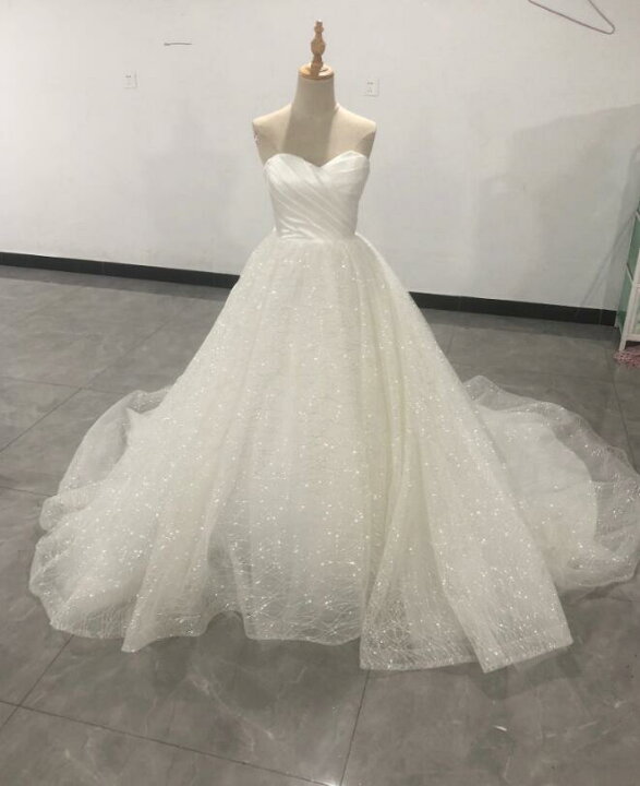 楽天市場】高品質！オフホワイト ドレス Aライン ベアトップ 背中見せ  