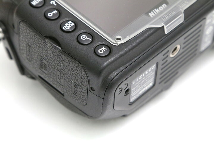 楽天市場】【中古】【並品】ニコン D700 ボディ CA01-B1654-2K2 ニコン 