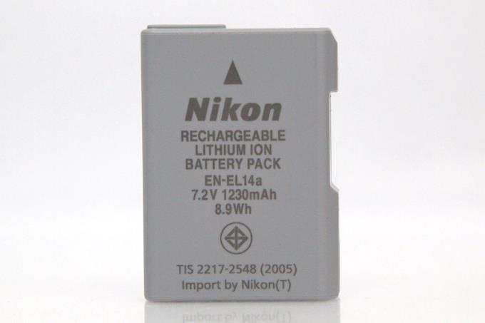 ニコン D5600 18-55 VR レンズキット シャッター回数 約1700回以下 γA3940-2P4 カメラ・ビデオカメラ・光学機器 