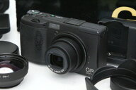 【中古】【お買い得品】リコー GR DIGITAL CA01-R7143-3X4 リコー コンパクトデジタルカメラ 広角 単焦点…