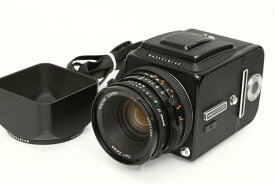 【中古】【並品】ハッセルブラッド 500C/Mブラック+Planar CF 80mm f2.8 T* CA01-R7513-3U4A Hasselblad 中判 フィルム 一眼レフ Vマウント レンズ付き セット 中古