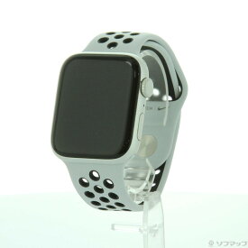 【中古】Apple(アップル) Apple Watch SE 第1世代 Nike GPS 44mm シルバーアルミニウムケース ピュアプラチナム／ブラックNikeスポーツバンド 【352-ud】