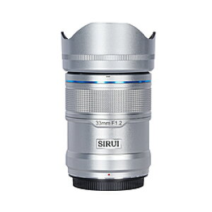 SIRUI �I�[�g�t�H�[�J�X�����Y F1.2 APS-C 33mm X/�V���o�[ �V���o�[ 33AS12X-S-JP �mFUJIFILM X /�P�œ_�����Y�n 33AS12X-S-JP [����s��]