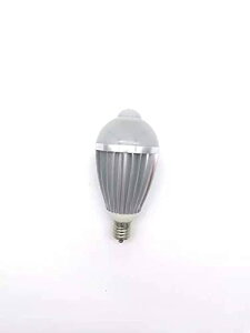 LEDd 7W _ lZT[t ЂƃZT^Cv(֌) 40W 680lm E17 (F)